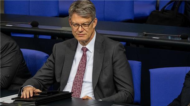 Bundesverkehrsminister Schnieder ist in München nicht dabei. (Archivbild)