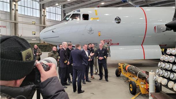 Wie läuft es bei den Marinefliegern? Pistorius zu Besuch in Nordholz Bundesverteidigungsminister Boris Pistorius ist am Freitag (10. Januar) zu Besuch bei den Marinefliegern in Nordholz.