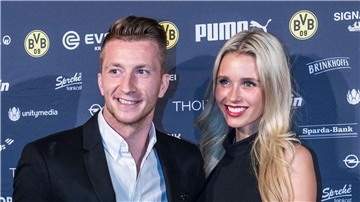 BVB-Star Marco Reus und Scarlett Gartmann erwarten Nachwuchs.
