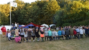 Campzeit im Fredeholzweg in Stotel: Beim ersten Termin waren 90 Kinder dabei, beim zweiten Termin sind es 109 Mädchen und Jungen. Foto: Becker
