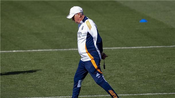 Reals Bellingham gegen Stuttgart wieder einsatzbereit Carlo Ancelotti hofft auf einen Sieg zum Start der Königsklasse.