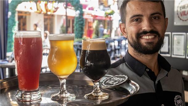 Carlos hat alles zu deutschen Biersorten gelernt.