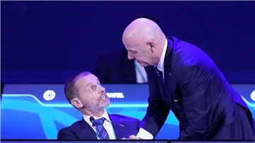 Ceferin und Infantino.
