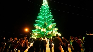 Christen feiern Weihnachten in Syrien. 