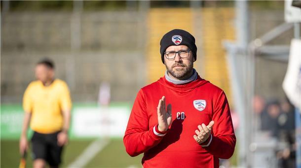 Bei Abstieg Party: Amateurfußball als Investoren-Spielball Christian Blanck ist Trainer des Rostocker FC.