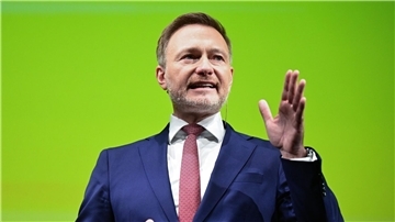 Christian Lindner hat angekündigt, dass es in dieser Legislaturperiode kein Klimageld für Bürgerinnen und Bürger geben wird.