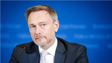 Christian Lindner hat die Ministerien zum Sparen aufgerufen. Wie das genau geschehen soll, ist aber offen.