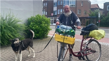 Mann mit Hund