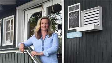 Das Foto zeigt Christine Prinz.