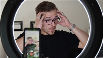 Clemens Jedebrock aus Nordenham hat bei TikTok schon über 180.000 Fans.