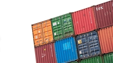 Container im Hamburger Hafen: Die OECD erwartet für 2023 ein langsameres Wirtschaftswachstumstehen.