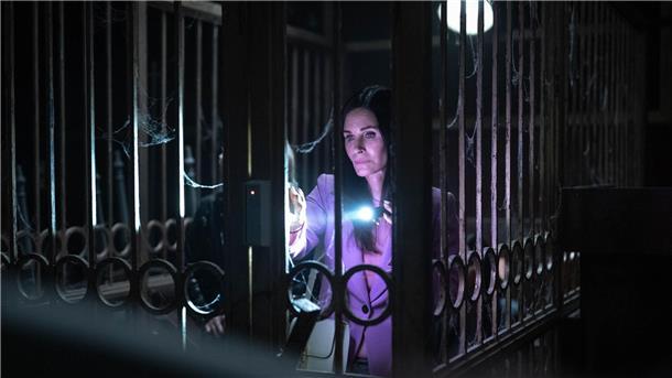 Courteney Cox als Gale Weathers in einer Szene des Films „Scream VI“.