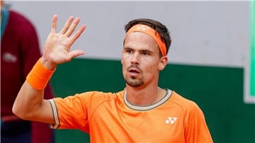 Daniel Altmaier zählt zum Aufgebot des Deutschen Tennis Bunds für die Davis-Cup-Endrunde.