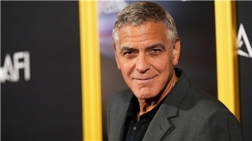 So denkt George Clooney über die Louvre-Räuber Danny Ocean brachte er Millionen Menschen vor die Kinoleinwände, nun hat sich George Clooney zu dem spekakulären Louvre-Raub geäußert. (Archivbild)