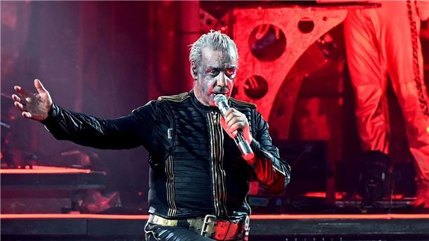 Das Album des Jahres kommt mit „Zeit“ von der Band Rammstein.