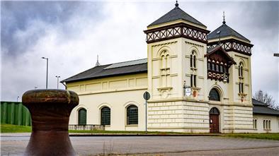Ein Gebäude