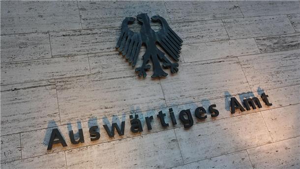 Das Auswärtige Amt warnt vor Reisen nach Israel, in die gesamten palästinensischen Gebiete und in den Libanon.