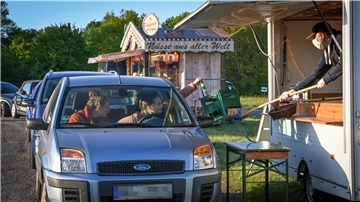 Das Autokino von Manuel Rohlfs Weser Stage startet auf dem Metro-Gelände in Debstedt.