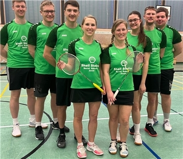 Badminton
