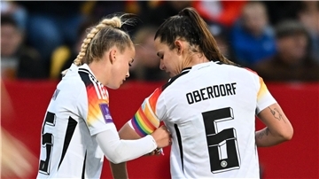 Das Bayern-Duo mit Giulia Gwinn (l.) und Lena Oberdorf kehrt ins Nationalteam zurück 