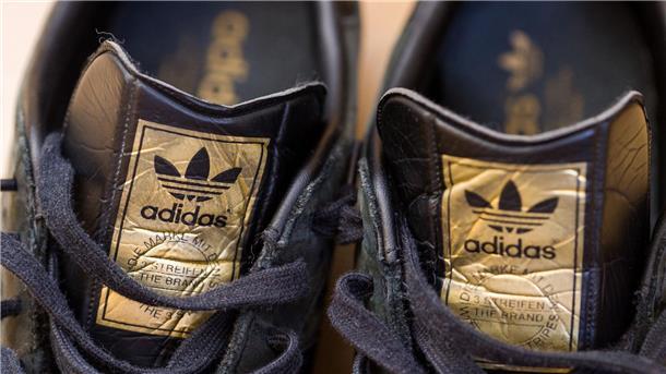 Das Betriebsergebnis von Adidas könnte erstmals nach Jahrzehnten um bis zu 700 Millionen im Minus liegen.