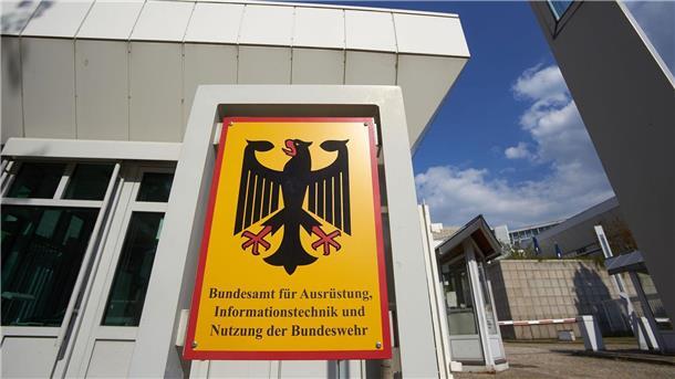 Spionageverdacht: Bundeswehrverband ruft zu Wachsamkeit auf Das Bundesamt für Ausrüstung, Informationstechnik und Nutzung der Bundeswehr in Koblenz.