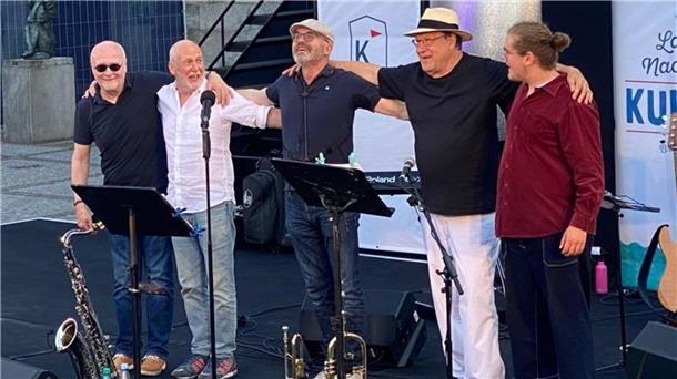 Das Can‘t Stop und Freunde-Jazzquintett erinnert am Sonnabend, 2. Dezember, in der Kulturwerkstatt mit dem Programm „Come Again“ an Chico‘s Place.