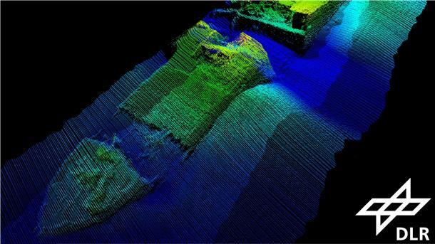 Das DLR-Institut für den Schutz maritimer Infrastrukturen in Bremerhaven wird auch bei der nächsten Expedition dabei sein. Bei der letzten im September 2021 konnten die Mitarbeiter mit ihrem autonomen Unterwasserfahrzeug „Seekatze“ und einer Tauchdrohne wichtige Aufnahmen machen wie hier vom Sperrbrecher „Friesland“ aus dem Zweiten Weltkrieg.