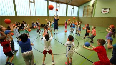 Das Engagement der Eisbären in den Grundschulen macht sich bezahlt. Der Verein konnte seine Mitgliederzahl erneut deutlich steigern. 