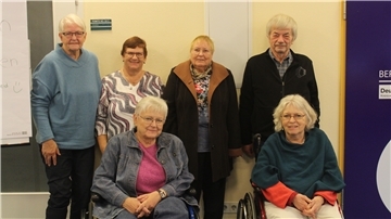 Das Foto zeigt die Funktionsträger der Polio-Regionalgruppe.  