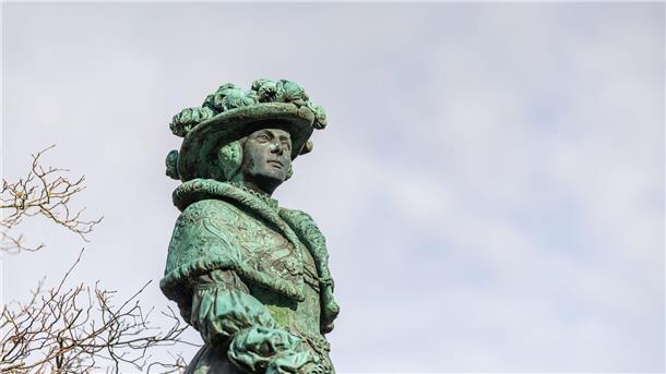 Das Fräulein-Maria-Denkmal in Jever erinnert bis heute an die willensstarke Häuptlingstochter der Stadtgeschichte. 
