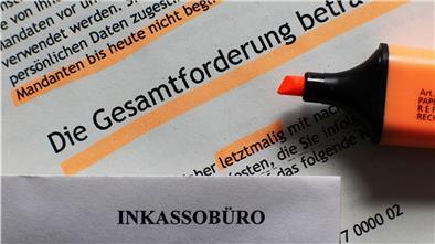 Das Inkassobüro könnte am Ende der Corona-Krise vielen drohen.