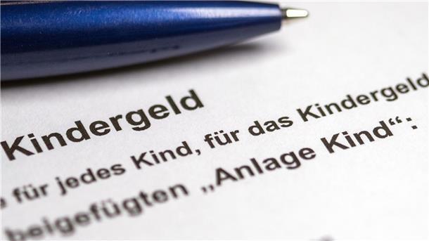 Koalitionsbeschluss: Kindergeld soll auf 250 Euro steigen Das Kindergeld soll angehoben werden.