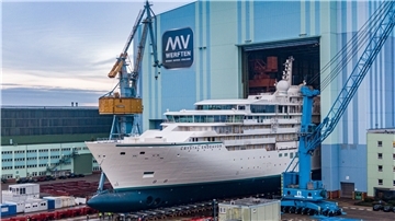 Das Kreuzfahrtschiff „Crystal Endeavour“ wird in den MV-Werften am Standort Stralsund gebaut. Das Schiff soll erst im Jahr 2021 seine erste Jungfernfahrt absolvieren.