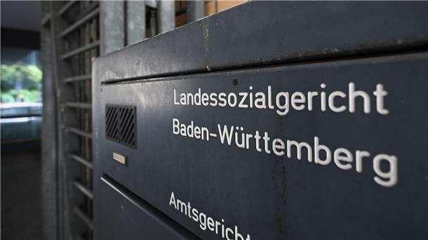Das Landessozialgericht Baden-Württemberg hat festgestellt, dass ein Jobcenter die Kosten für die Haltung eines Hundes nicht übernehmen muss.