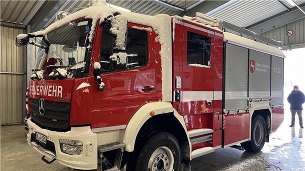 Neues Fahrzeug für die Freiwillige Feuerwehr in Hollen Das Löschgruppen-Fahrzeug Katastrophenschutz wird zurzeit in der FTZ für den Einsatz in der Gemeinde zusätzlich ausgerüstet. Foto: Feuerwehr Beverstedt