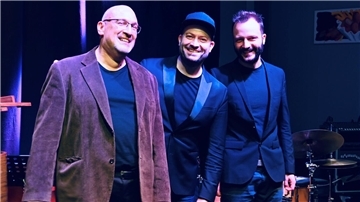Das Marian Petrescu Trio