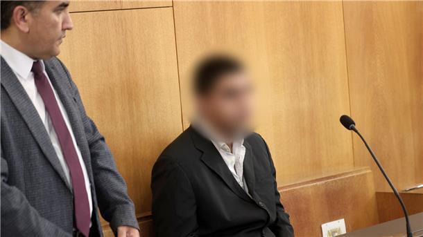 Tödliche Messerstiche in Aschaffenburg: Warum Kinder? Das Motiv konnte nicht abschließend geklärt werden. (Archivbild)