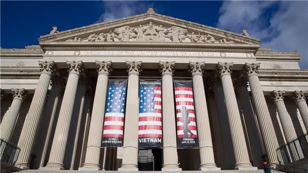 Das Nationalarchiv hat allen noch lebenden Präsidenten und deren Vizes schriftlich darum gebeten, zuhause nach geheimen Unterlagen Ausschau halten.