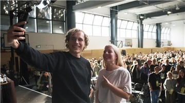 Das neue Führungsduo der Grünen Jugend - Jakob Blasel und Jette Nietzard.