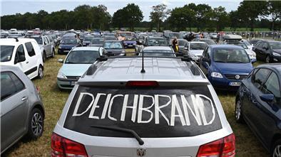 Das Rockfestival Deichbrand in Nordholz rechnet in diesem Jahr mit rund 55 000 Besuchern, von denen einige mit dem Auto anreisen werden.