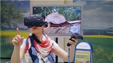 Das Senckenberg Museum für Naturkunde Görlitz ermöglicht mit der modularen Virtual Reality-Anwendung „Abenteuer Bodenleben“ die verborgene Welt der Bodenlebewesen „hautnah“ zu erkunden.