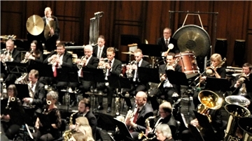 Das Sinfonische Blasorchester Wehdel gastierte mit einem Galakonzert im Stadttheater