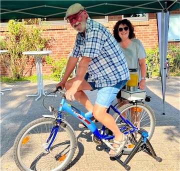 Mann auf Rad