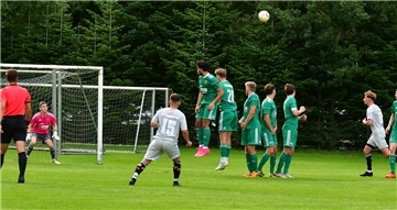 Heeslinger SC II- Torwart Hannes Butt