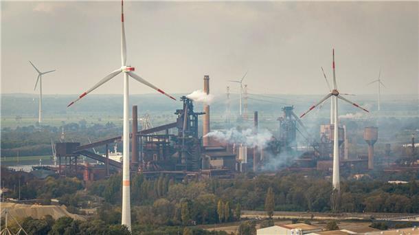 Geht den Wasserstoff-Treibern in Bremerhaven die Puste aus? Stahlwerk in Bremen