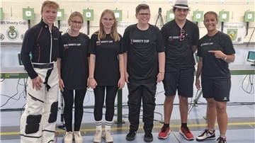 Das Team Nordwest mit Max Braun, Ellena Ladwig, Hanna Busch, Felix Veichtlbauer, Younes Focken und Andrea Heckner.