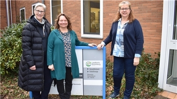 Das Team von der Krebsfürsorge Bremervörde-Zeven: Eva Schröder (von links), Susanne Hamborg-Burfeind und Irmtraud Viebrock.