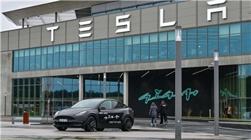 Das Tesla-Werk in Grünheide öffnete im März 2022 und hat nach Angaben des Unternehmens derzeit rund 12.500 Beschäftigte.
