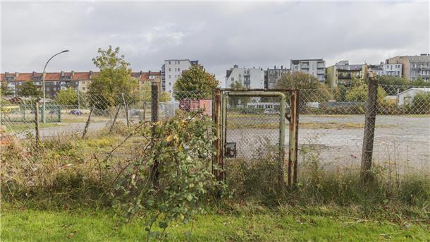 Nach zehn Jahren Firmengeschichte: Bremerhavener Gerüstbauer ist insolvent Das Unternehmen LG Nord Gerüstbau in der Barkhausenstraße in Bremerhaven ist insolvent. Die Fläche des Unternehmens ist größtenteils geräumt.